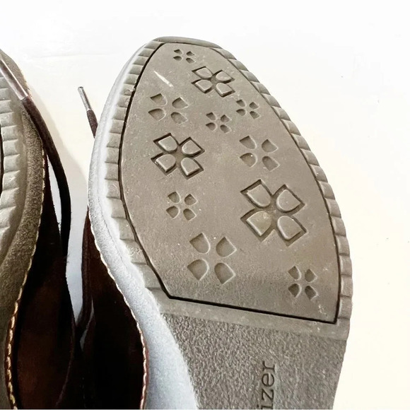 Naturalizer‎ Kaitlyn Brown Suede Wedge Bootie Women’s Size 9 Autumn in New York - Picture 9 of 12